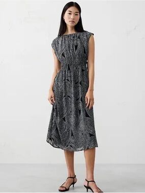 Banana Republic Factory Black & White Paisley Midi Dress with Smocked Waist